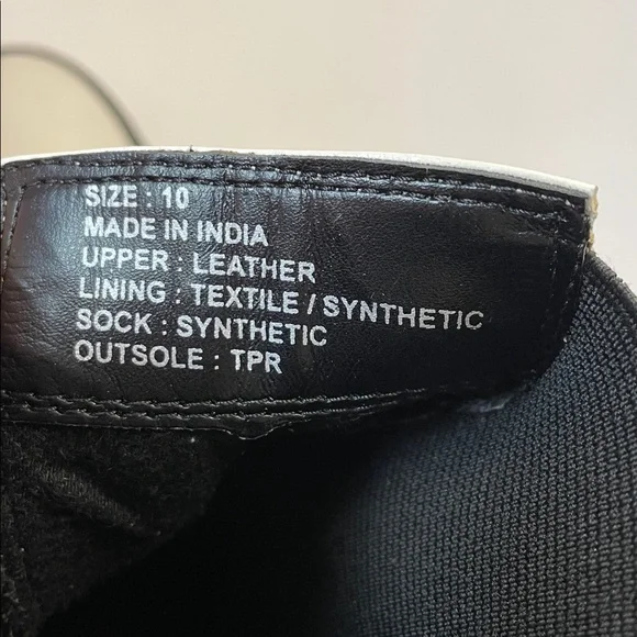 NIB White Chelsea FARYL Leather Boots.  Size 10 - Picture 5 of 6